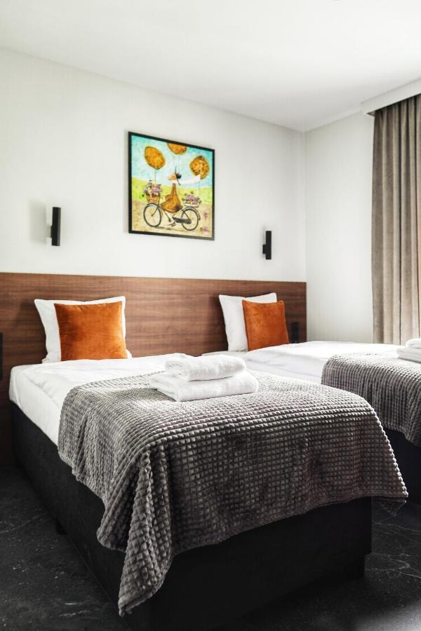 Apartamenty Centrum Park Twardowskiego 4 지엘로나구라 외부 사진